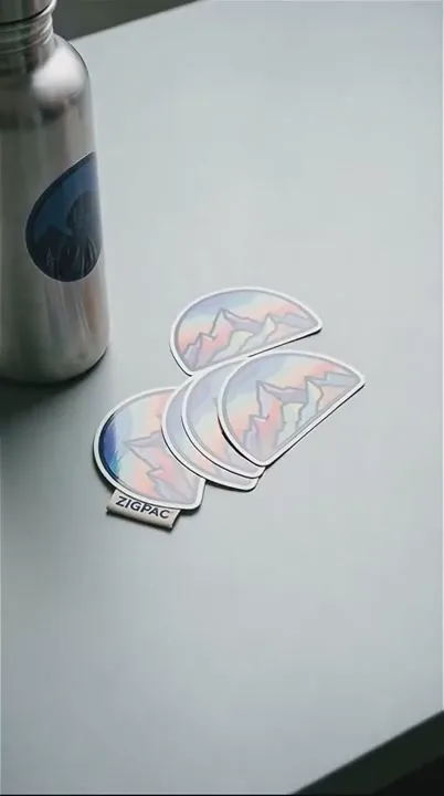 高階客製化異形乙烯基貼紙 | 防水 UV 覆膜：短影片